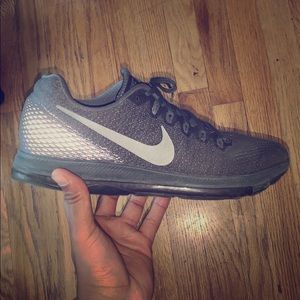 Nike men’s shoe
